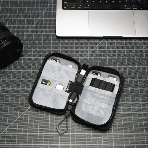 WANDRD-Memory-Card-Case-Wasatch-Green_4.jpg