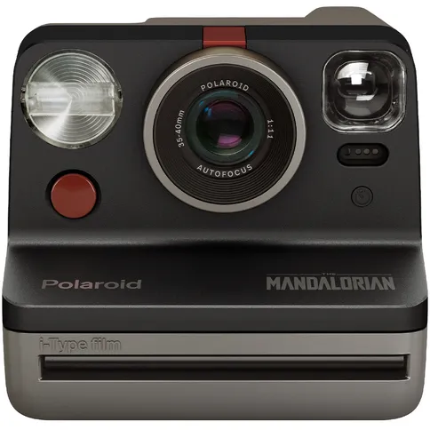 polaroid_now_mandalorian_1.jpg