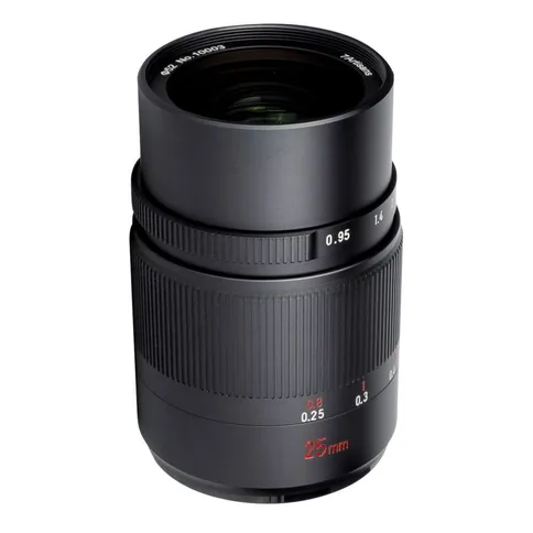 7artisans-25mm-F0-95-Canon-EOS-R-mount_1.jpg