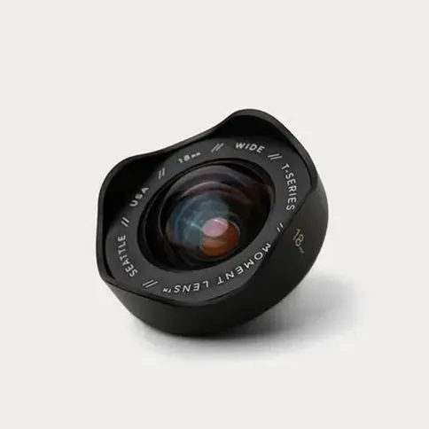 Moment-T-Series-Wide-18mm-Lens-1.jpg