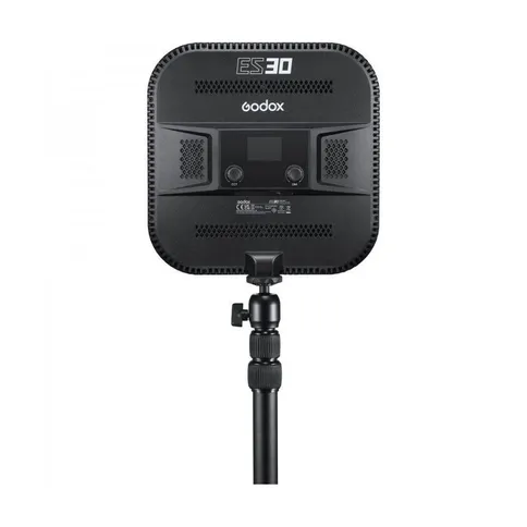 Godox-E-sports-LED-lamp-ES30-Kit1_3.jpg
