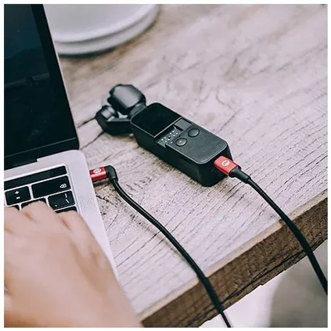 PGYTECH_USBCLightningKabel_voorDJIOsmo4.jpg