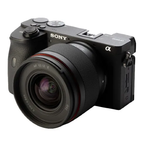 Samyang-12mm-F2.0-AF-Sony-E-APS-C_9.jpg