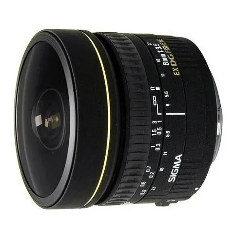 Sigma 8mm f35 EX DG Fisheye Nikon objectief.jpg
