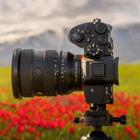 Sony-a7rvi-6.webp