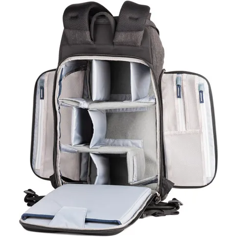 think_tank_urban_access_backpack_15_4.jpg