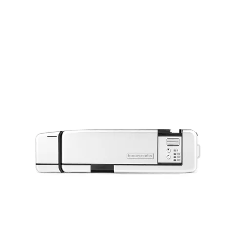 Lomography-110-Camera-Flash-Metal-edition_4.jpg
