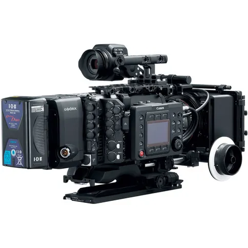 eos c700 ff pl 7.jpg