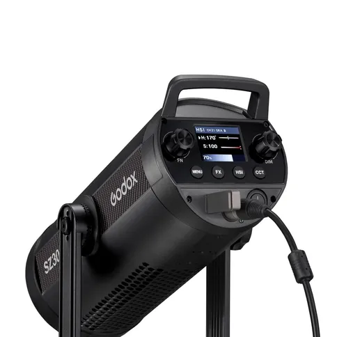 Godox-SZ300R-Zoom-RGB-LED-Videolamp_7.jpg