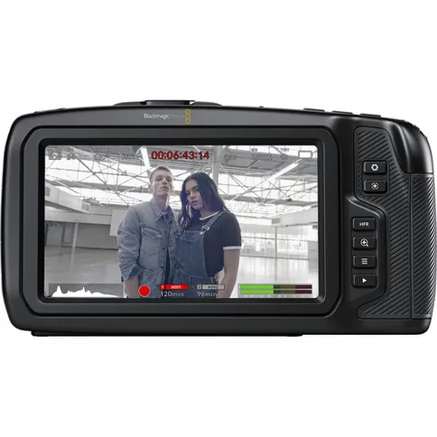 Blackmagic_design_pocket_cinema_camera_6K_2.jpg