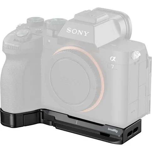 SmallRig-6033-Baseplate-with-AirTag-Slot-for-Sony-Alpha-7-V-7R-V-7-IV_1.jpg