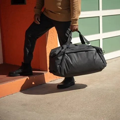 peakdesign_travelduffel_65-4.jpg