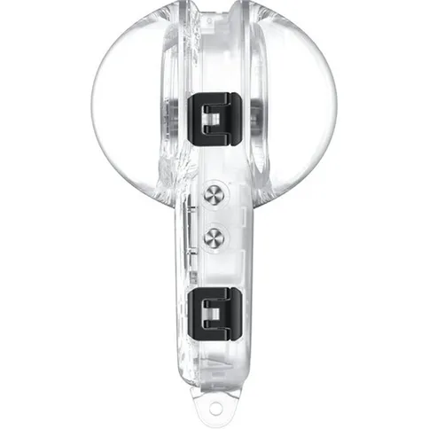 Insta360-X5-Invisible-Dive-Case_3.jpg