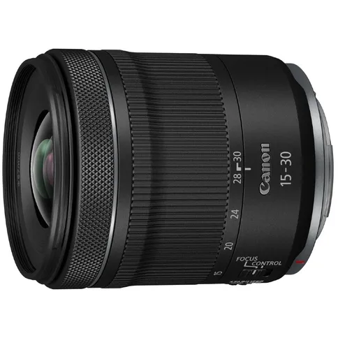 15-30mm_rf_canon_1.jpg