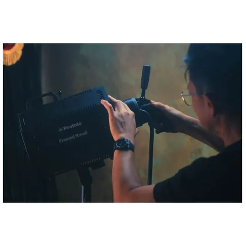 Profoto_Fresnel_small_foto5.jpg