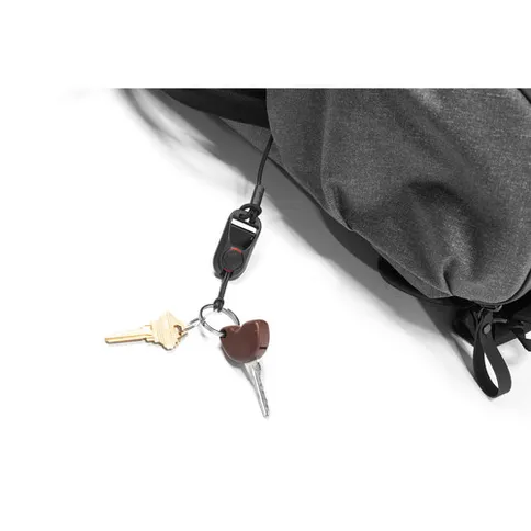 Peak_Design_Everyday_backpack_20L_v2_midnight_07.jpg