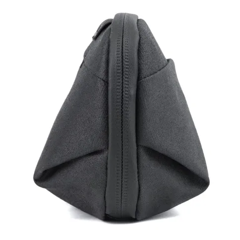 Peak-Design-Wash-Pouch-V2-Small-black_3.jpg
