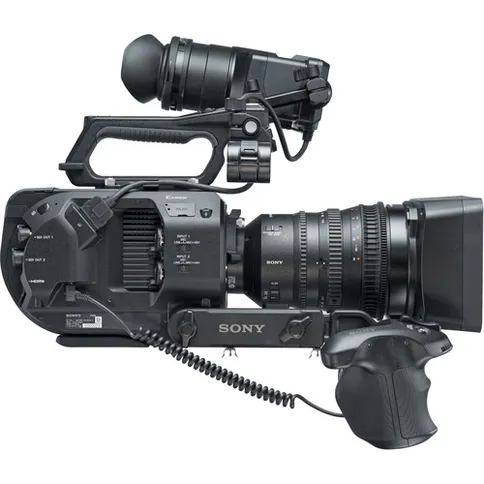 sony_pxw-fs7_markII_24-70mm_f2.8_gm_7.jpg