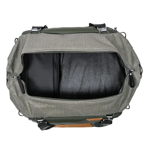 Peak Design Travel duffel 35L 04.jpg