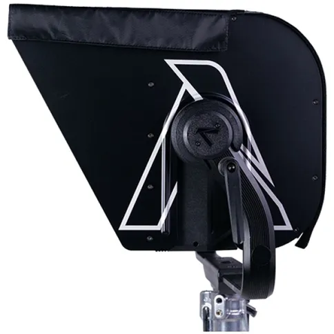 aputure-nova-p600c-rain-shield-5.jpg