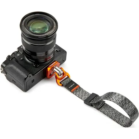 3-Legged-Thing-AXIS-Pulse-Wrist-Strap-Ember_2.jpg