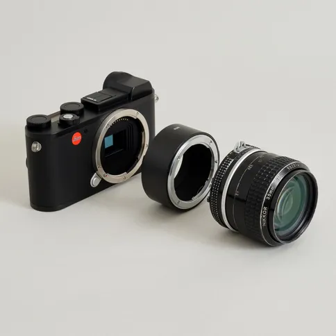 Urth-lens-mount-adapter-3.jpg