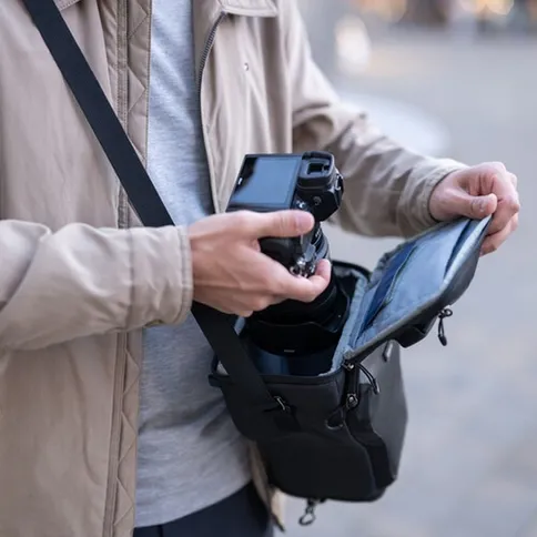 Think-Tank-Digital-Holster-150-V3-0_6.jpg
