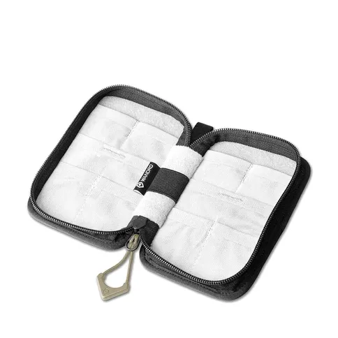 WANDRD-Memory-Card-Case-Yuma-Tan_3.jpg