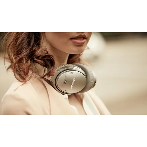 Bose_Quietcomfort_6.jpg