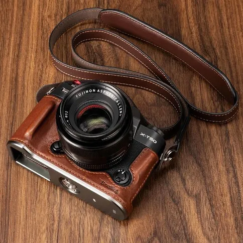 SmallRig-Leren-halfcase-kit-voor-Fujifilm-X-T50-bruin-4710_5.jpg