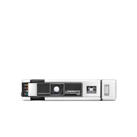 Lomography-110-Camera-Flash-Metal-edition_2.jpg