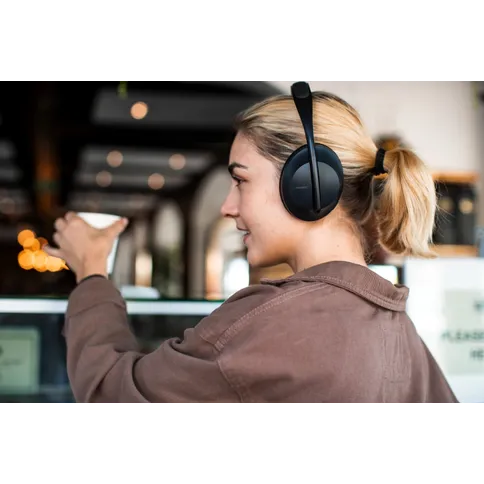 Bose Headphones 700 8.jpg