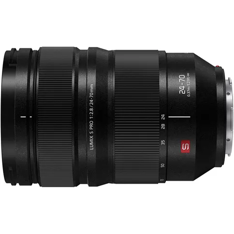 Panasonic_S_Pro_24-70_lens_3.jpg