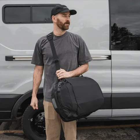 WANDRD-CARRYALL-Duffel-Schouderriem-zwart_4.jpg