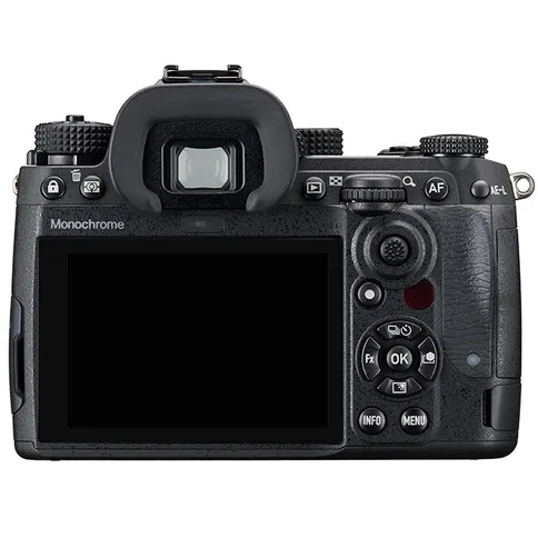 pentax-k3iii-monochrome_2.jpg