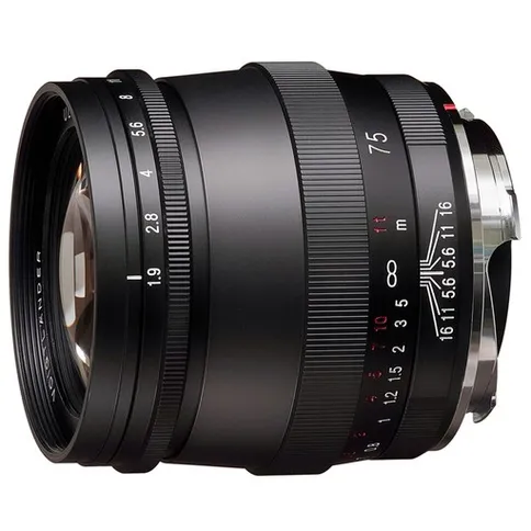 Voigtländer-Ultron-1,975mm_1.jpg