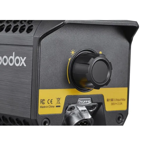 Godox-S60Bi-D-3-Head-Kit_4.jpg