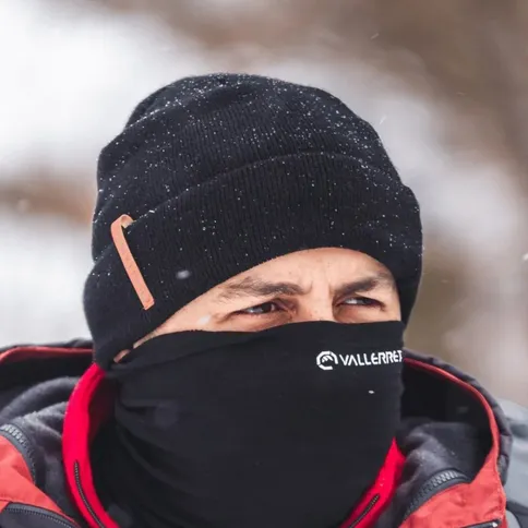 Vallerret-Stash-Beanie-black-One-Size_3.jpg