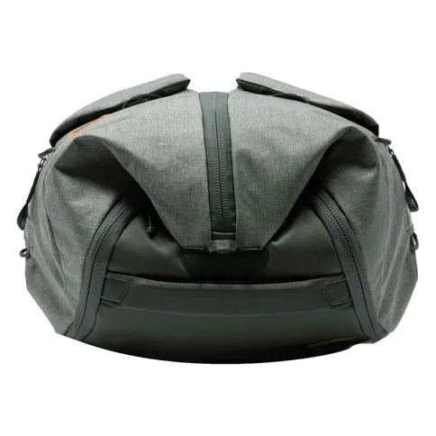 Peak-Design-Travel-duffelpack-65L-V2-sage_4.jpg