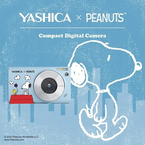 Yashica-DP100-Yashica-Peanuts-skyblue_2.jpg
