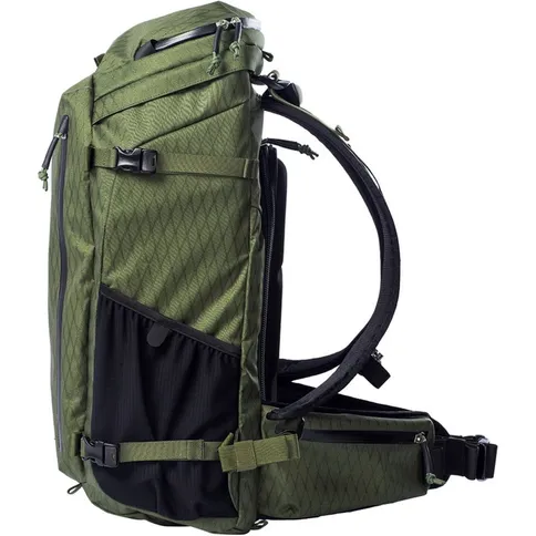 F-Stop-Kashmir-2-AIR-33L-Backpack-Male-Torso-Version-Cypress_5.jpg