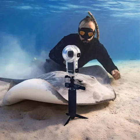 Insta360-Dive-Buddy-for-X4-Air-X5-X4-X3_7.jpg