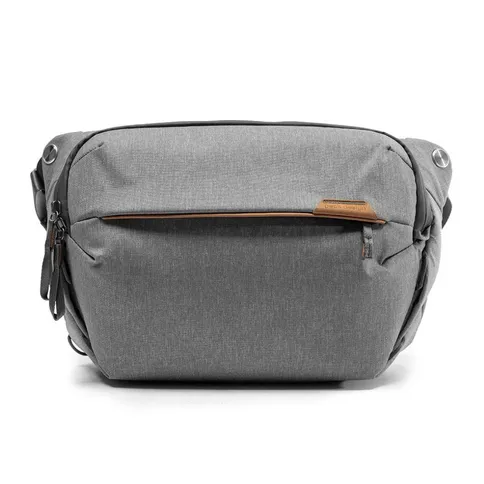 Peak-Design-Everyday-sling-10L-V3-ash_1.jpg