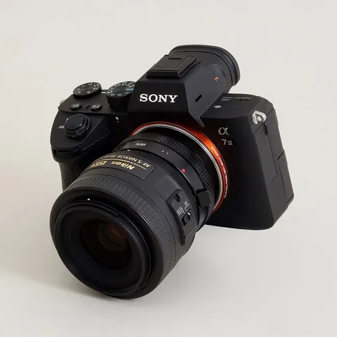 Urth-lens-mount-adapter-34.jpg