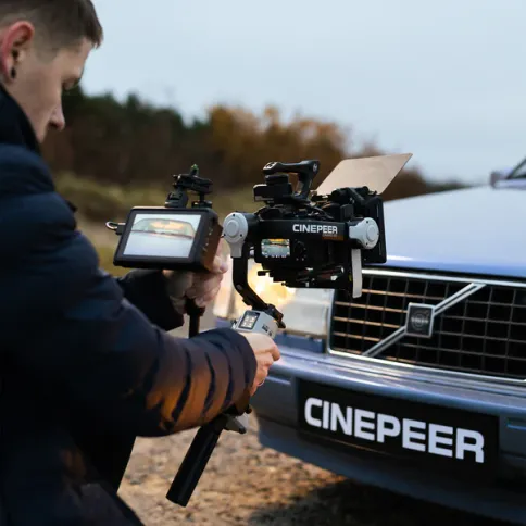 Zhiyun-CINEPEER-CRANE-4E-4.webp
