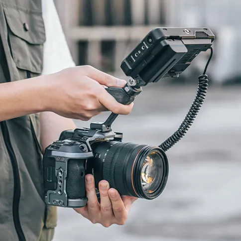 Falcam-F22-Portable-Top-Hand-Grip-5.webp