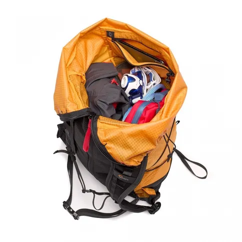 Lowepro_RunAbout_BP_18L_6.jpg