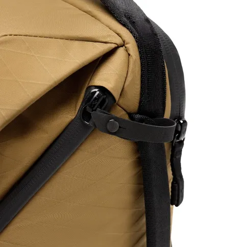 Peak Design-Everyday-Backpack-20L_10.jpg