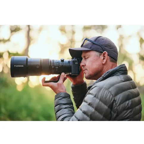 FUJINON GF500mmF5.6 R LM OIS WR_Lifestyle 04.jpg