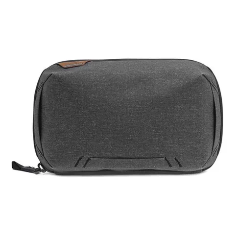 Peak-Design-Tech-Pouch-V2-charcoal_1.jpg